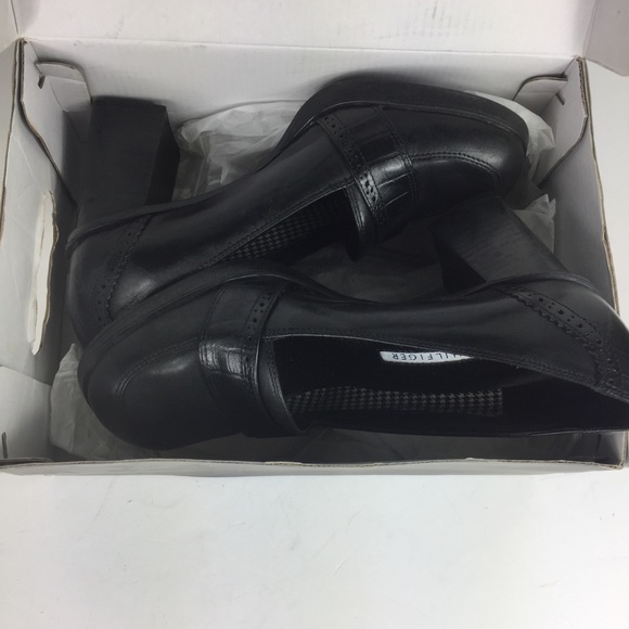 Tommy Hilfiger Fabulous Black Crocodile Stack Heel - Picture 5 of 5